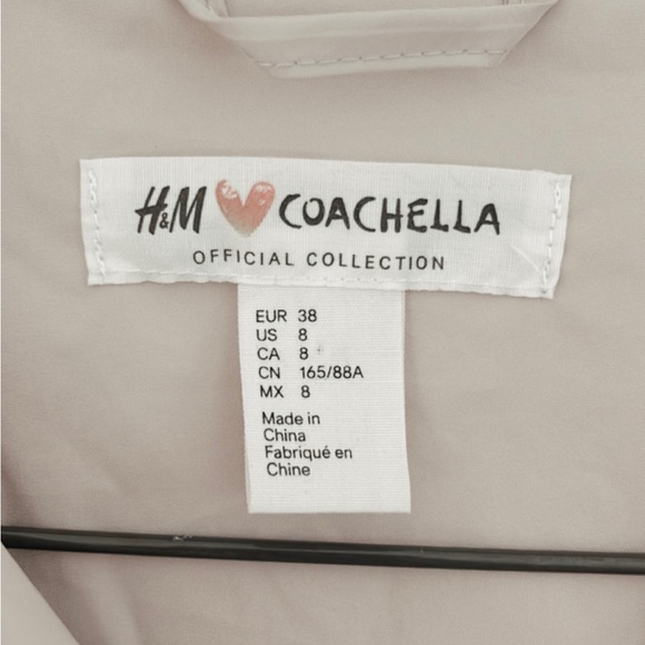H&M Coachella Official Collection Silver Metallic Rain Jacket Hooded Quarter Zip - Picture 5 of 13